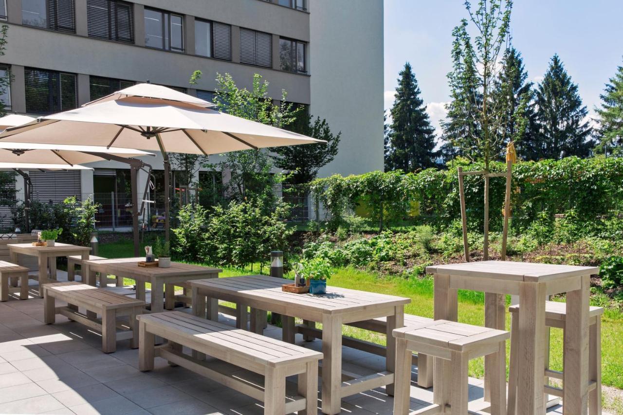 Courtyard By Marriott Oberpfaffenhofen Munich South Otel Gilching Dış mekan fotoğraf